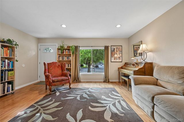 1555 S Sedalia Street, Aurora, CO 80017