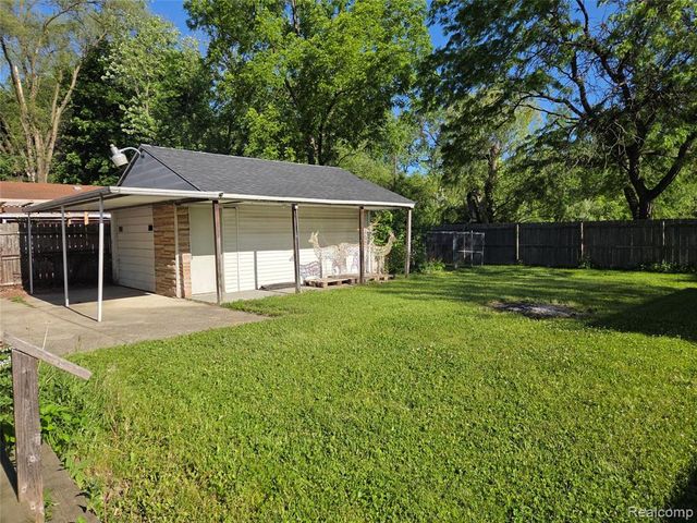 1213 Mohawk Avenue, Flint, MI 48507