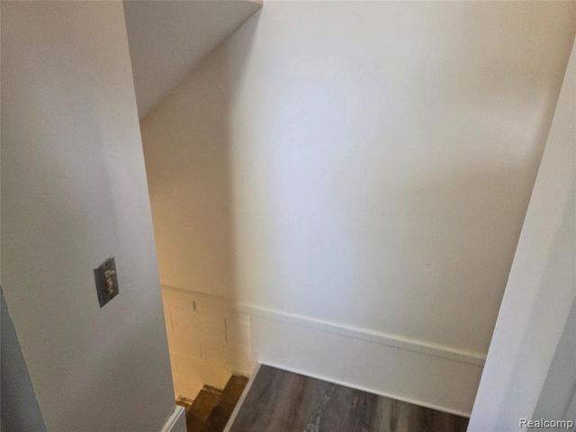 1213 Mohawk Avenue, Flint, MI 48507
