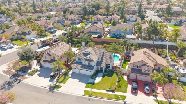 660 Glen Springs, Corona, CA 92882
