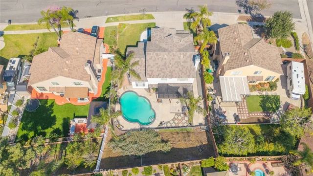 660 Glen Springs, Corona, CA 92882