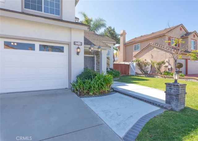 660 Glen Springs, Corona, CA 92882