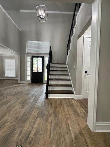 2102 Autumn Cove Drive, League City, TX 77573