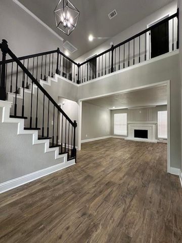 2102 Autumn Cove Drive, League City, TX 77573