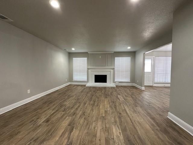 2102 Autumn Cove Drive, League City, TX 77573