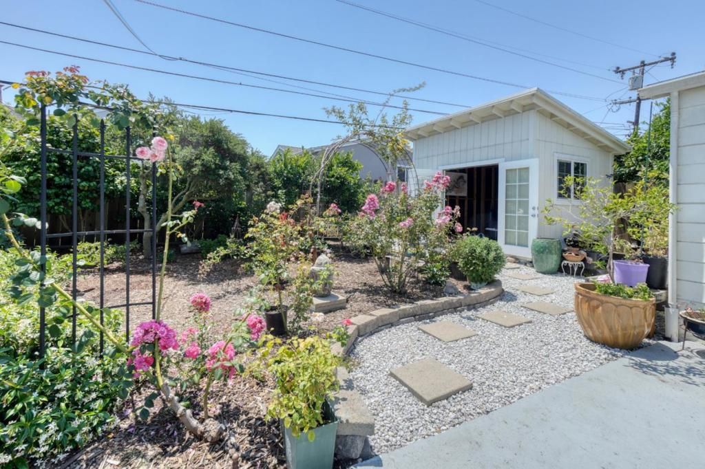 Image 30 of property listing at 418 Fairway Drive, South San Francisco, CA 94080