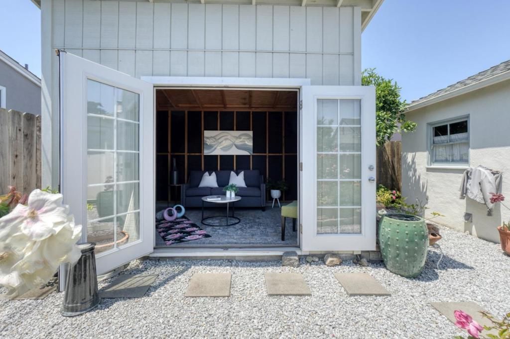 Image 31 of property listing at 418 Fairway Drive, South San Francisco, CA 94080