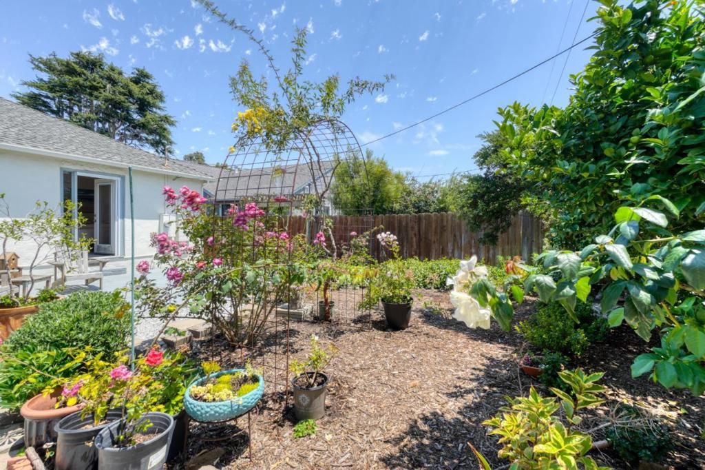 Image 35 of property listing at 418 Fairway Drive, South San Francisco, CA 94080