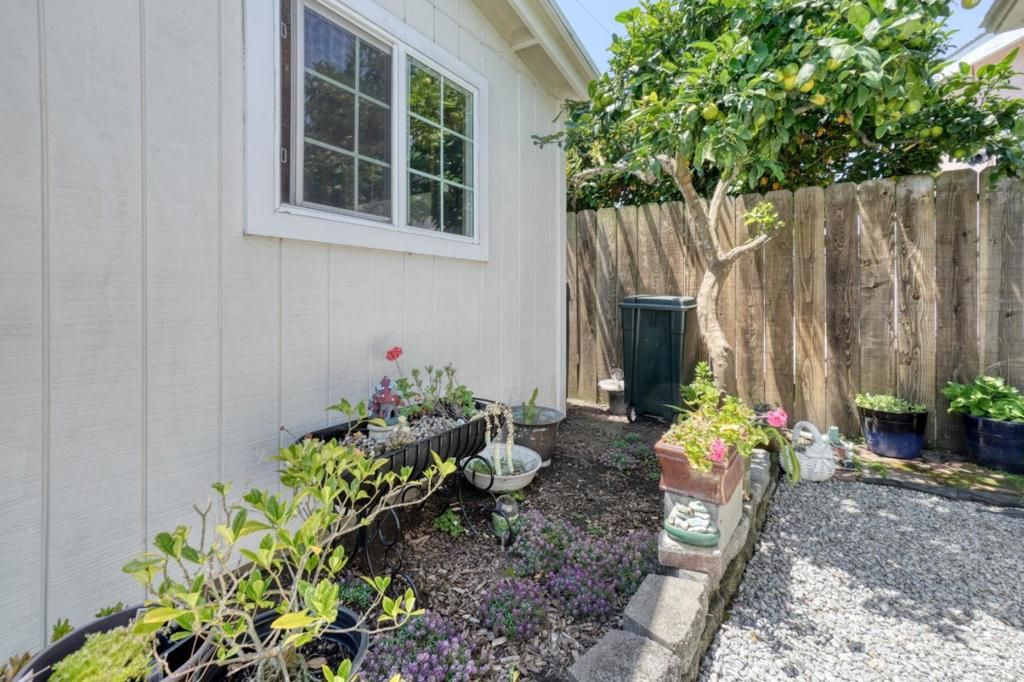 Image 36 of property listing at 418 Fairway Drive, South San Francisco, CA 94080