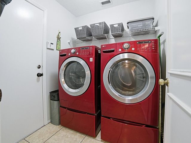 104 VISTA AVENUE, Eustis, FL 32726