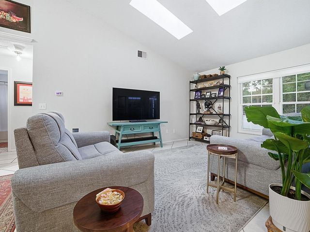 104 VISTA AVENUE, Eustis, FL 32726