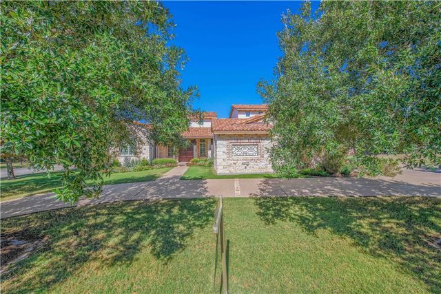 4207 Tuscany Court, Bryan, TX 77802
