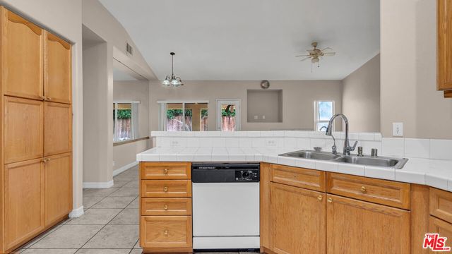 31320 Via Pared, Thousand Palms, CA 92276