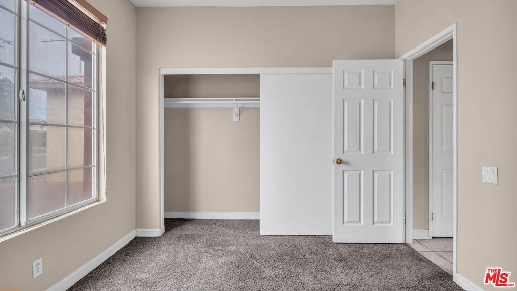 Image 24 of property listing at 31320 Via Pared, Thousand Palms, CA 92276