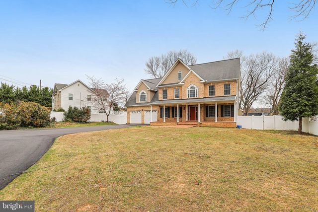 13307 BREGMAN RD, Silver Spring, MD 20904