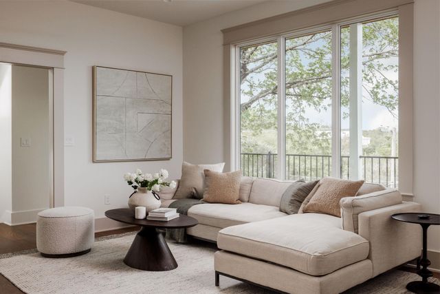 1110 Travis Heights BLVD, Austin, TX 78704