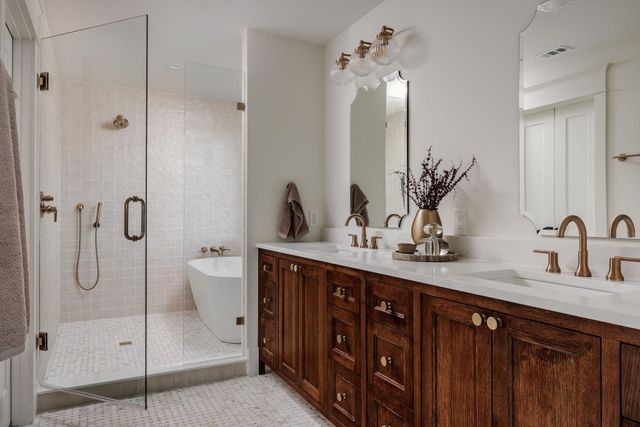 1110 Travis Heights BLVD, Austin, TX 78704