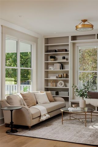 1110 Travis Heights BLVD, Austin, TX 78704