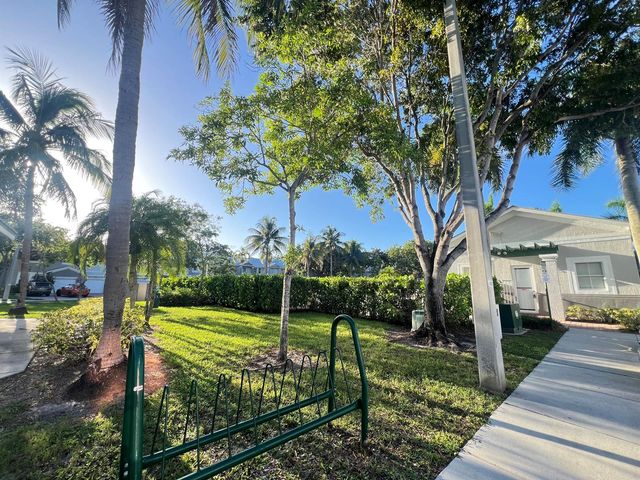 2116 SHOMA Drive Unit 2116, Royal Palm Beach, FL 33414