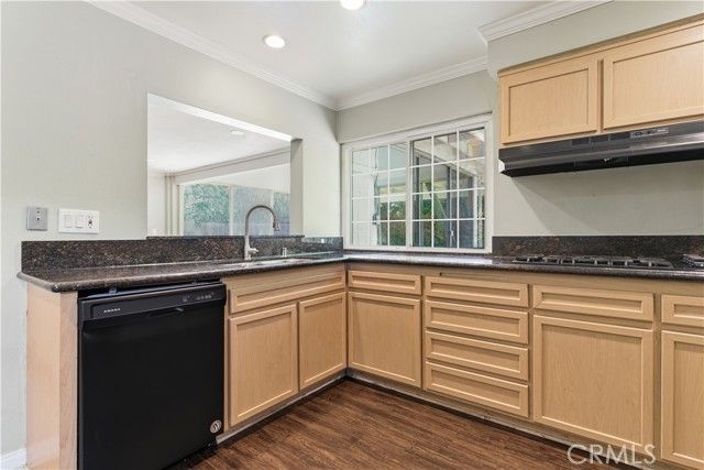 8757 Lurline Avenue, Winnetka (los Angeles), CA 91306