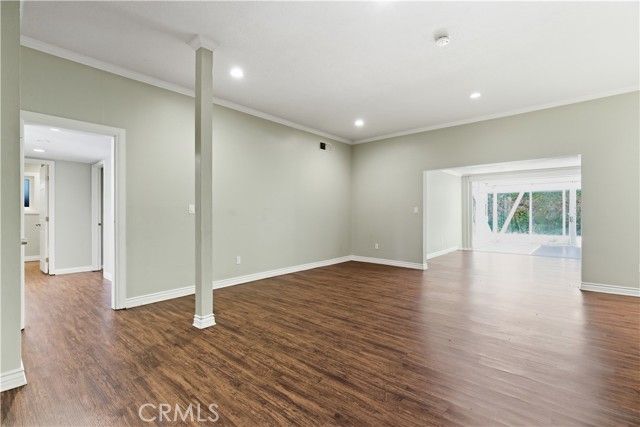 8757 Lurline Avenue, Winnetka (los Angeles), CA 91306