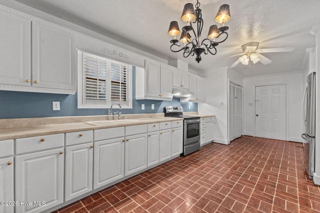 99 Rich Street, Salemburg, NC 28385