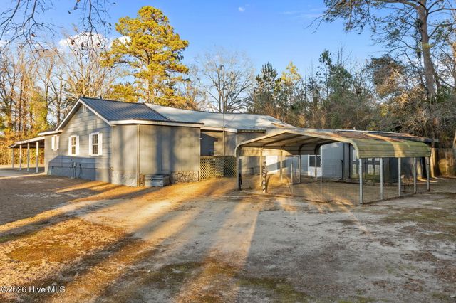 99 Rich Street, Salemburg, NC 28385