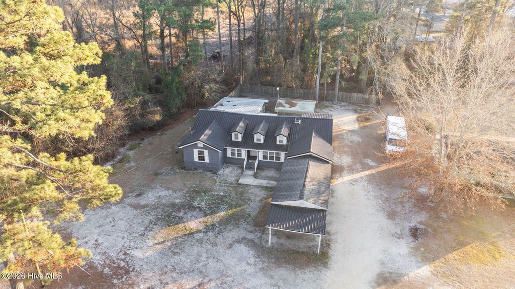 99 Rich Street, Salemburg, NC 28385