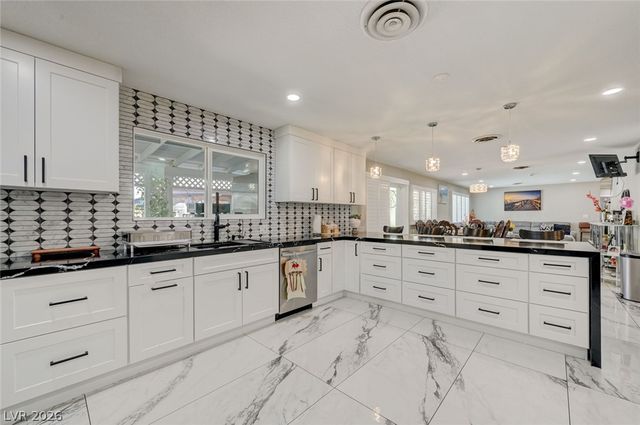1920 Parkchester Drive, Las Vegas, NV 89108