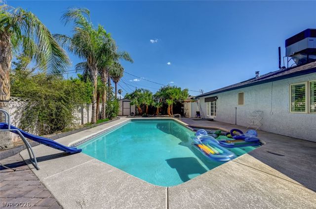 1920 Parkchester Drive, Las Vegas, NV 89108