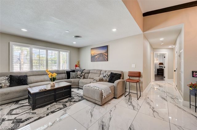 1920 Parkchester Drive, Las Vegas, NV 89108