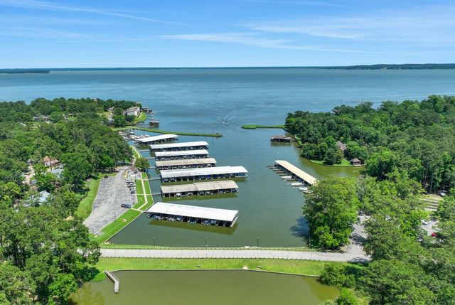 11 Clearwater Circle, Coldspring, TX 77331