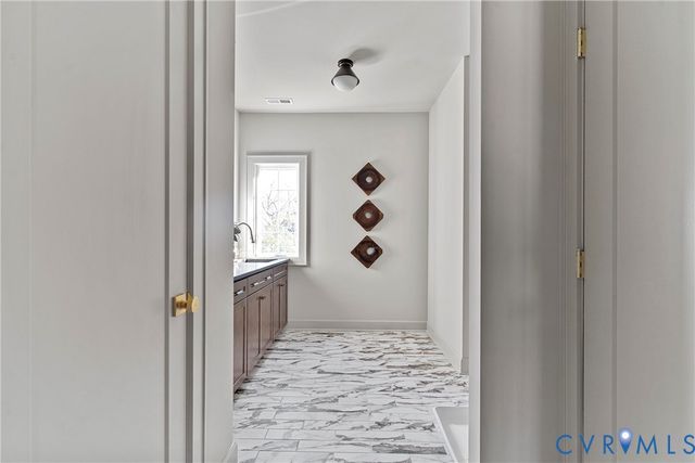 6718 Kensington Ave, Richmond, VA 23226