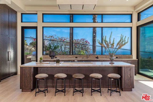 4346 Avenida De La Encinal, Malibu, CA 90265