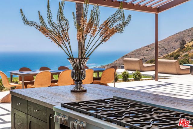 4346 Avenida De La Encinal, Malibu, CA 90265