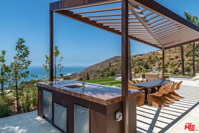4346 Avenida De La Encinal, Malibu, CA 90265