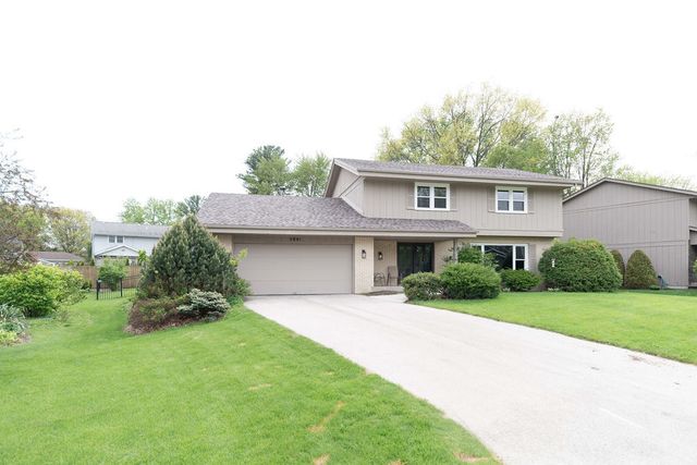 5841 Hoylake Drive, Rockford, IL 61107