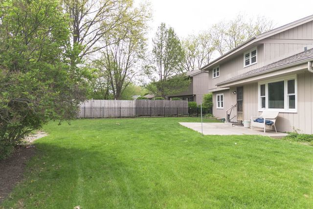 5841 Hoylake Drive, Rockford, IL 61107