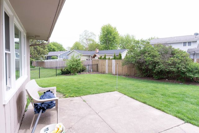 5841 Hoylake Drive, Rockford, IL 61107