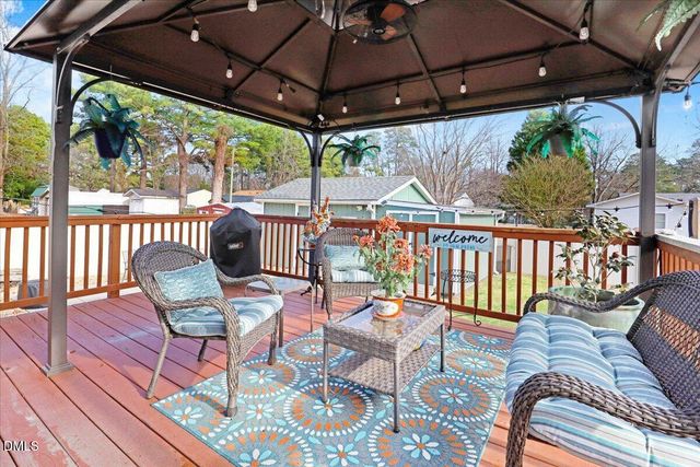 104 Old Farm Road, Smithfield, NC 27577