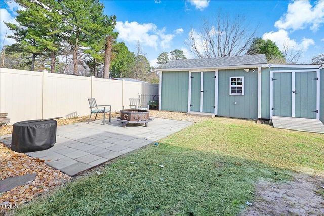 104 Old Farm Road, Smithfield, NC 27577