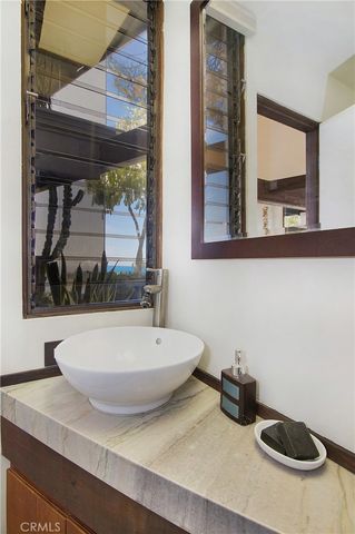 785 Alta Vista Way, Laguna Beach, CA 92651