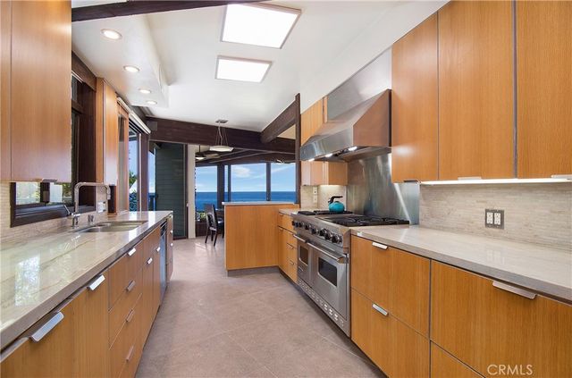 785 Alta Vista Way, Laguna Beach, CA 92651
