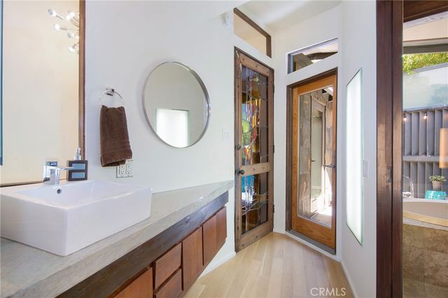 785 Alta Vista Way, Laguna Beach, CA 92651