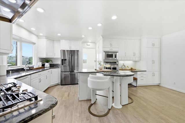 2603 All View Way, Belmont, CA 94002