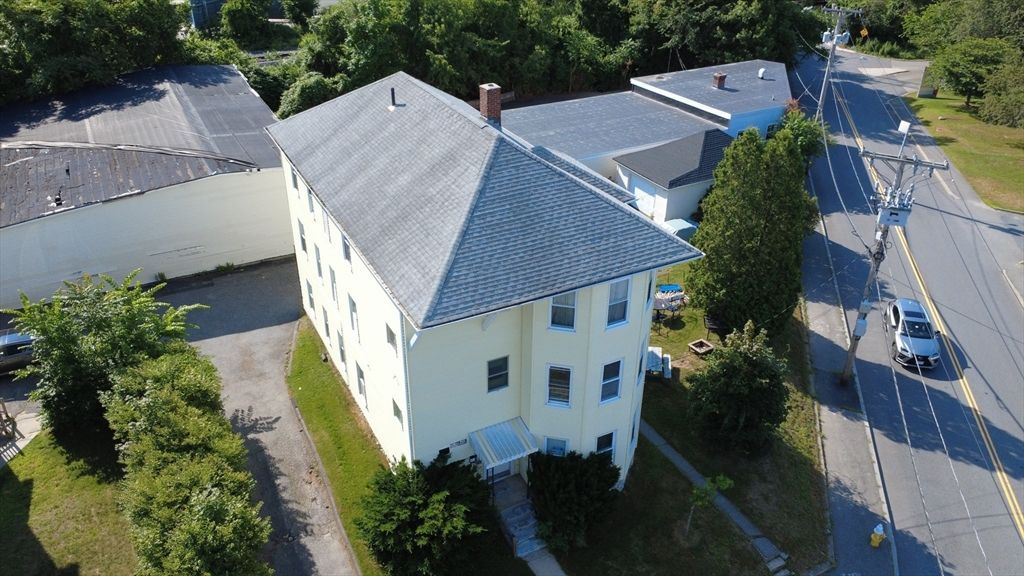 2 Rockdale St, Worcester, MA 01606