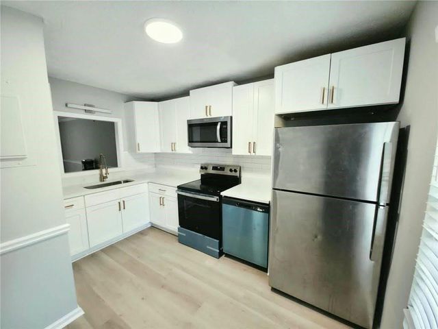1221 Oak Forest Court SW, Marietta, GA 30008