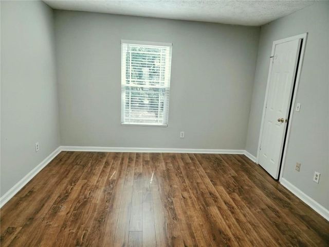 1221 Oak Forest Court SW, Marietta, GA 30008