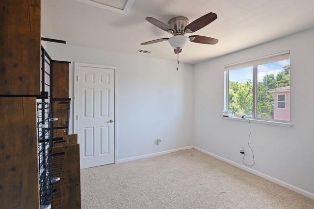 5337 Ridgeview Cir, Stockton, CA 95219