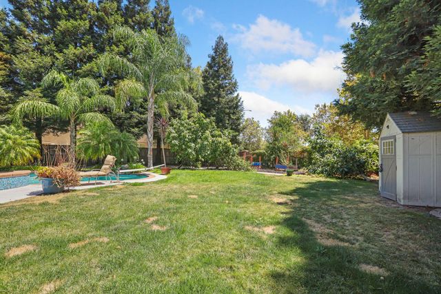 5337 Ridgeview Cir, Stockton, CA 95219